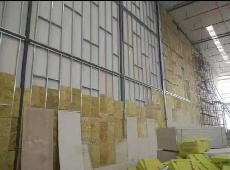 й������й������